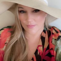 Nicki Ames