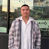 Young Hoang