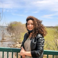Jasmin L.