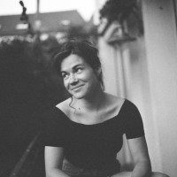 Lola Perron