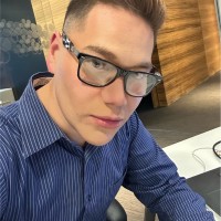 Jonathan Arango Flores