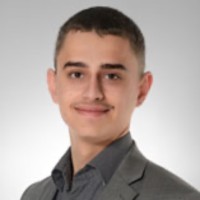 Robert Tomic