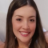 Luiza Gomes Neben