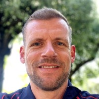 Peter Broos