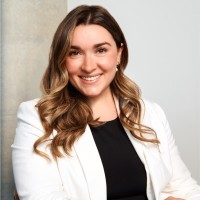 Justine Couillard, Mba