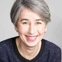 Anne-Emmanuelle Debouzy