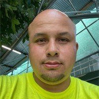 Carlos Flores