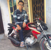 Andez Tanjung