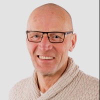 Henny Van Den Helder