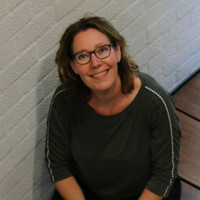Ivon Adams - Hermans