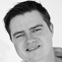 Dennis Hou Holck