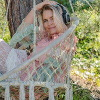 Emilia Löf Karlsson