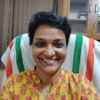 Dr Divya