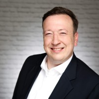 Henning Kienast