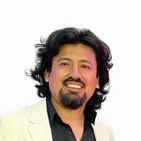 Elvis Saavedra