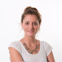 Francesca Bee