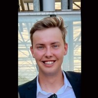 Jonathan Klomfass