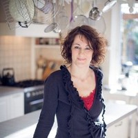 Annemarie Lutters