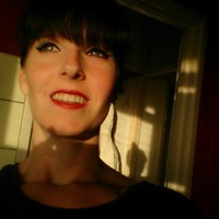 Viona De Vries
