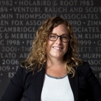 Kimberly Yoho, Cae