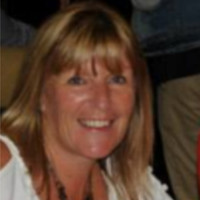 Christine Knight