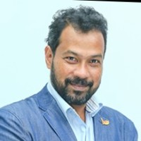 Suresh Tiwari