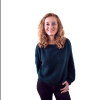 Emmanuelle Combe