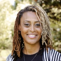 Amber Sowa, Mba