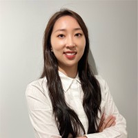 Jasmine Mingjie Weng