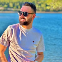 Semih Akar