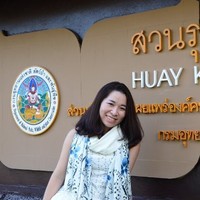 Tuyet Vy D.