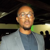 Péricles Correia