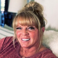 Tanya Renn, Rn
