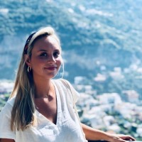 Natalie Holdstock