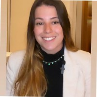 Caroline Fernandes
