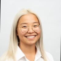 Winnie Guan