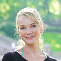 Leslie McNabb