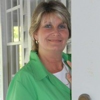 Dianne Broom