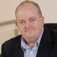 Robert Lowe