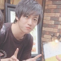 山本健太