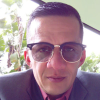 Edinson Alvarez