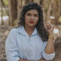 Fabiana Lemos dos Reis Divino