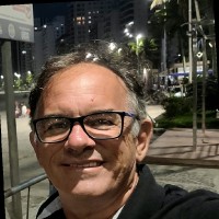 André Lorente