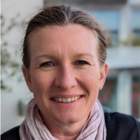 Bronwyn Dean