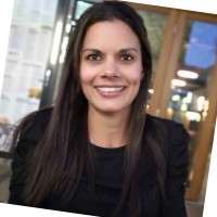 Karine Araújo