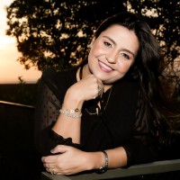 Luciana Coura