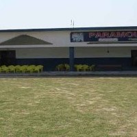 Paramount School