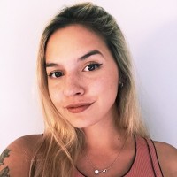 Luciana R.