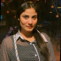 Saloni Boob