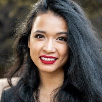 Krizelle M